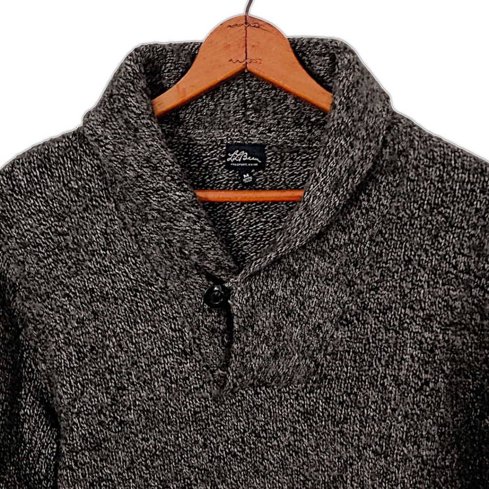 L.L. Bean Lambs Wool Shawl Collar Sweater  Sz M Pullover Warm Preppy Academia. - Picture 2 of 15